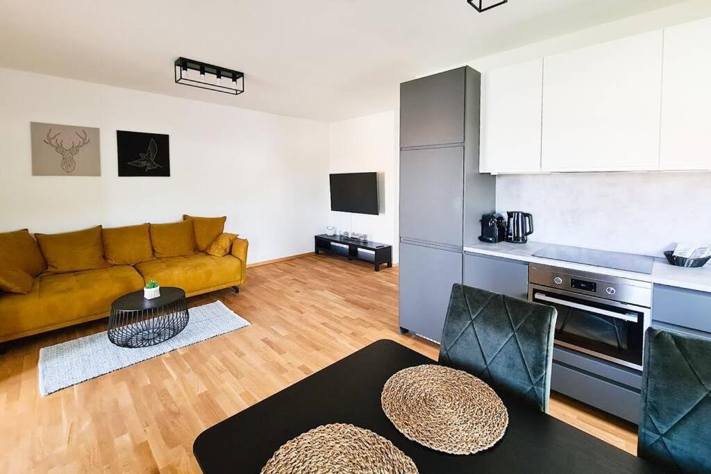 Friendship Suite Moerbisch Am See Exterior photo